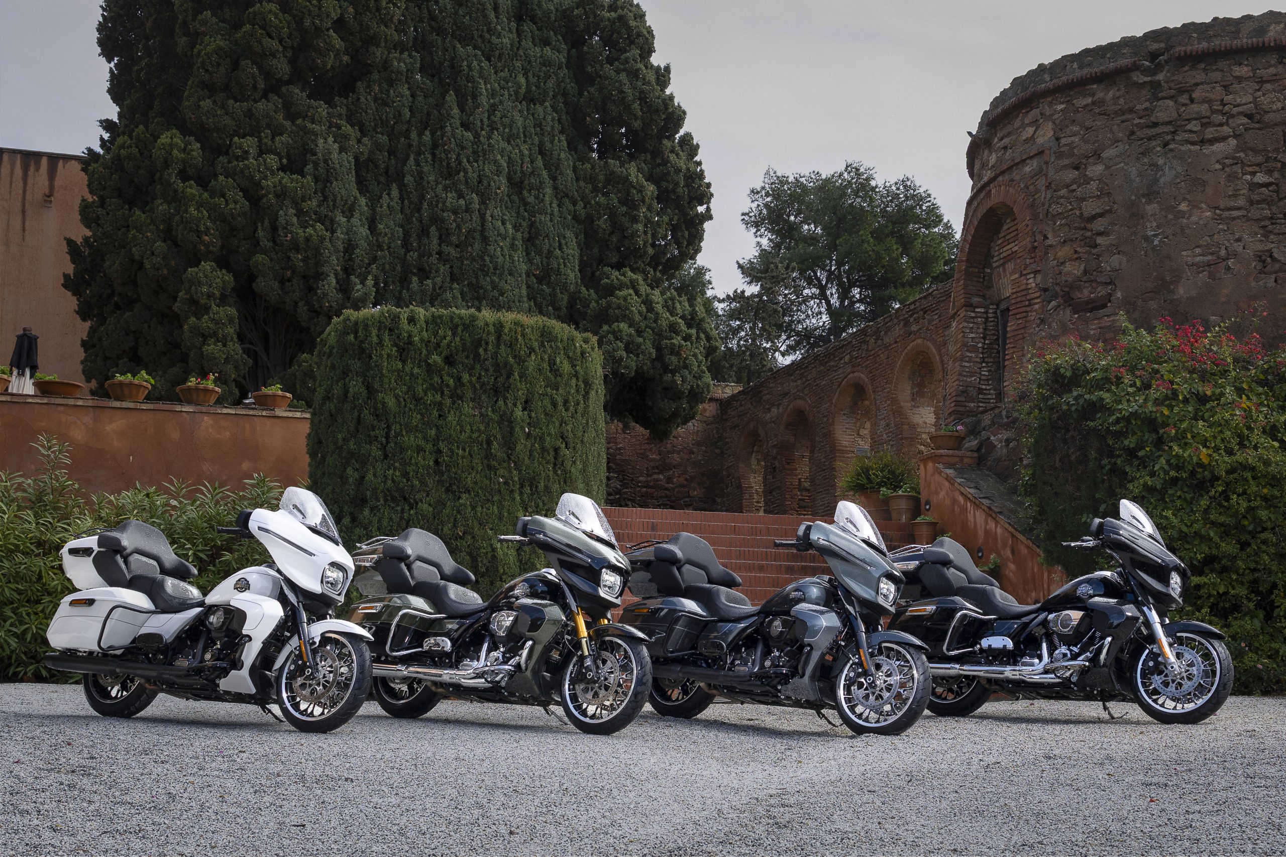 Street Glide Limited