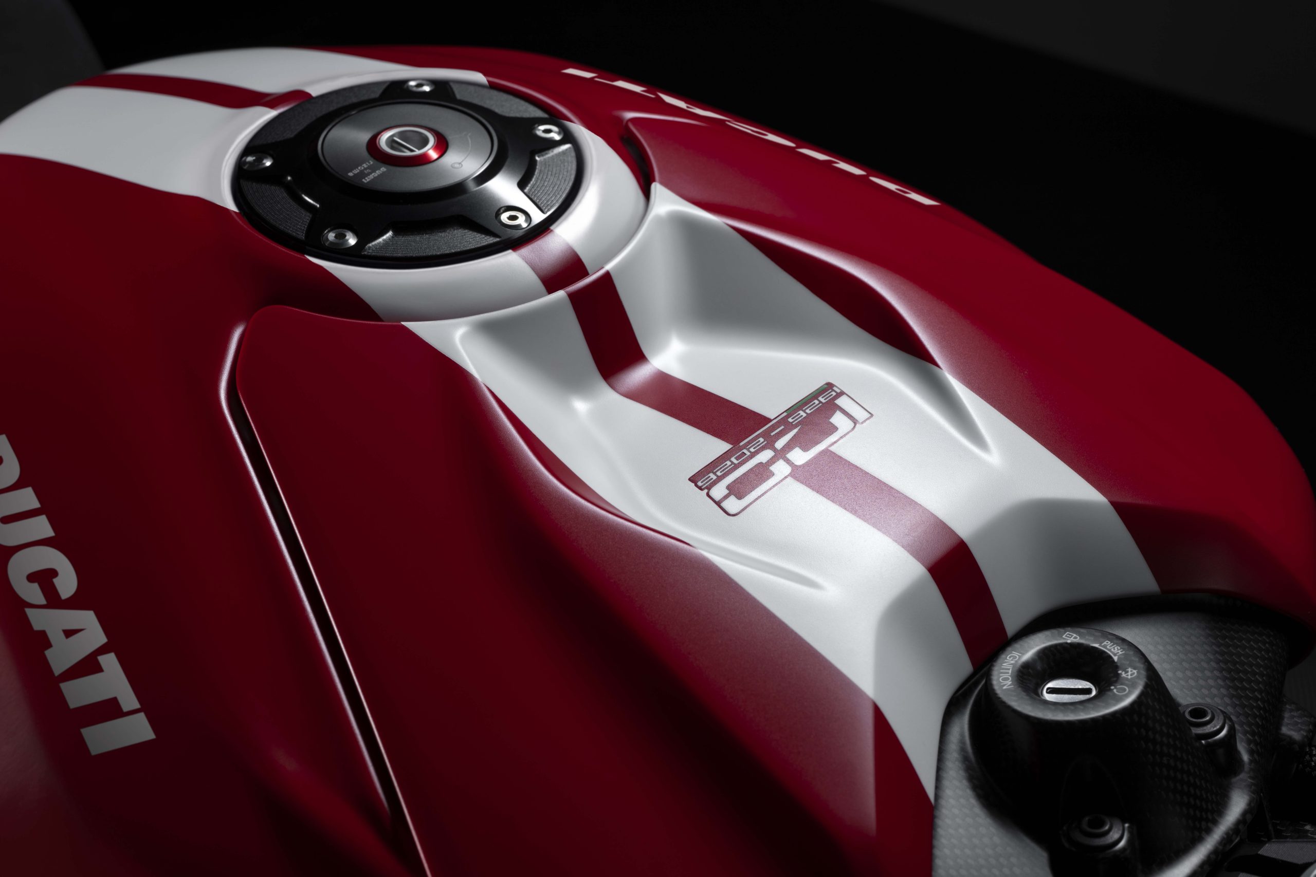 Superleggera V4 Centenario