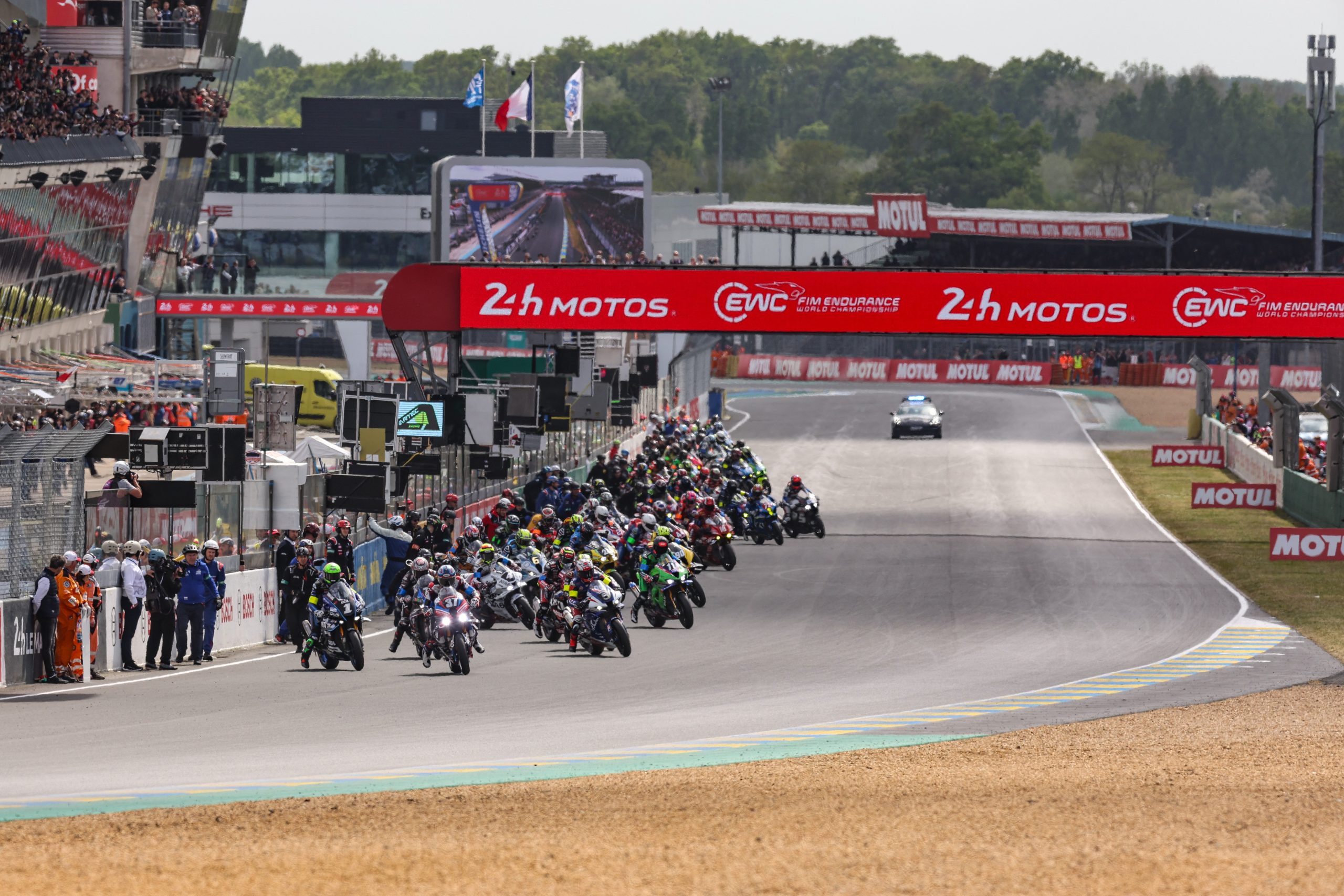 Le Mans start