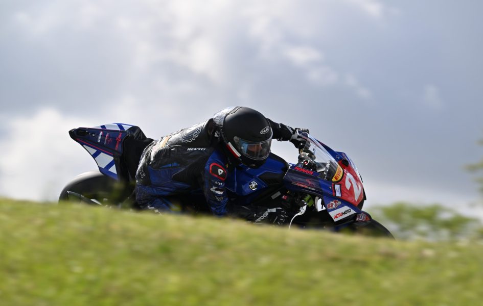 Promosport – Victoires sous la pluie pour le Suisse Grégory Monaya sur le circuit Carole, qu&rsquo;il apprécie peu