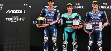 En Moto2 (moteurs Triumph), David Alonso (team CFMOTO Inde Aspar, châssis Kalex) s&rsquo;adjuge la pole à Assen, devant Alberto Ferrandez (Blu Cru Pramac, Boscoscuro) et Izan Guevara, le coéquipier de ce dernier; Daniel Munoz (Italtrans, Kalex) prend le 4ème temps mais est disqualifié pour assemblage de carénage non conforme, et devra parti de tout derrière