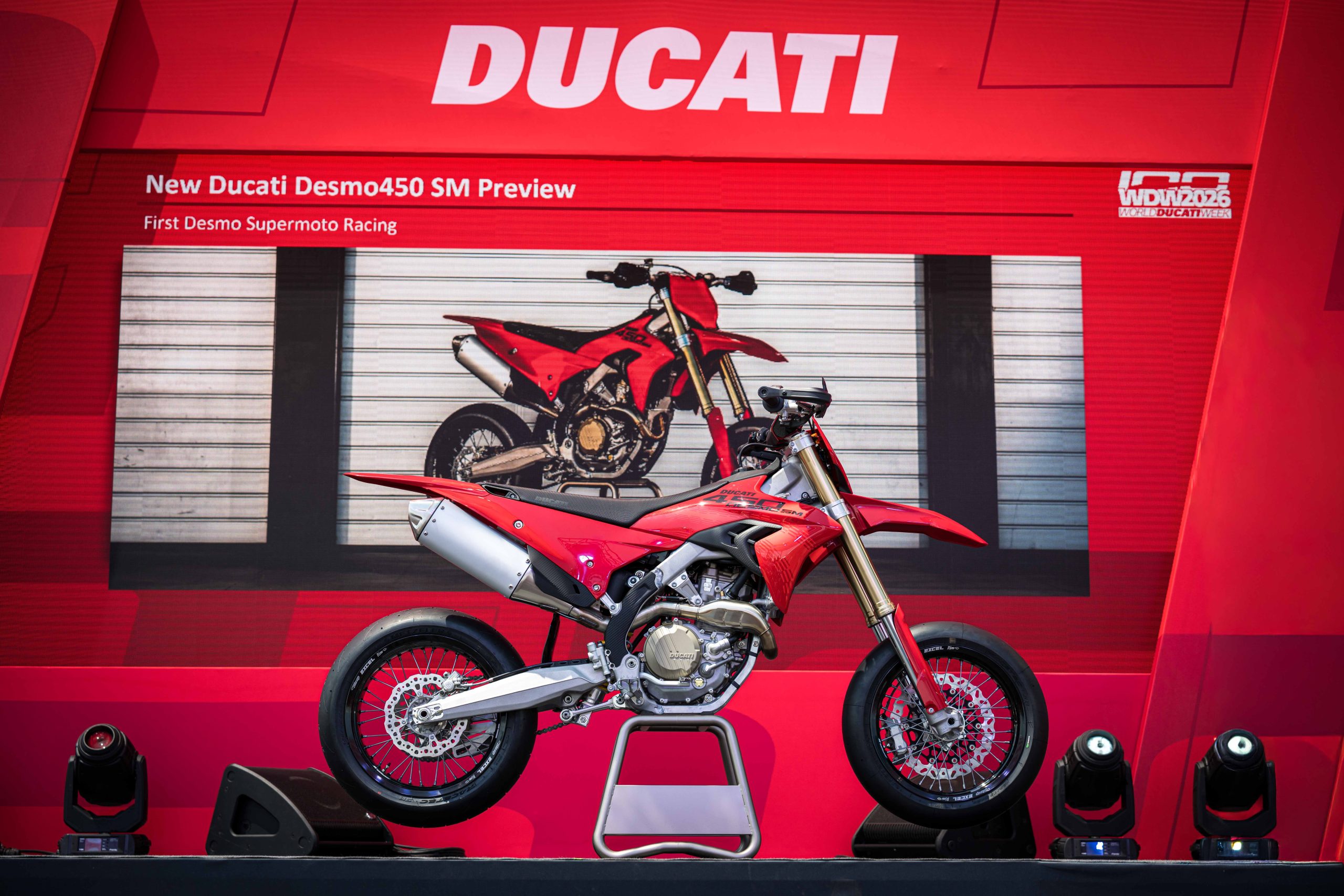 Desmo 450 SM