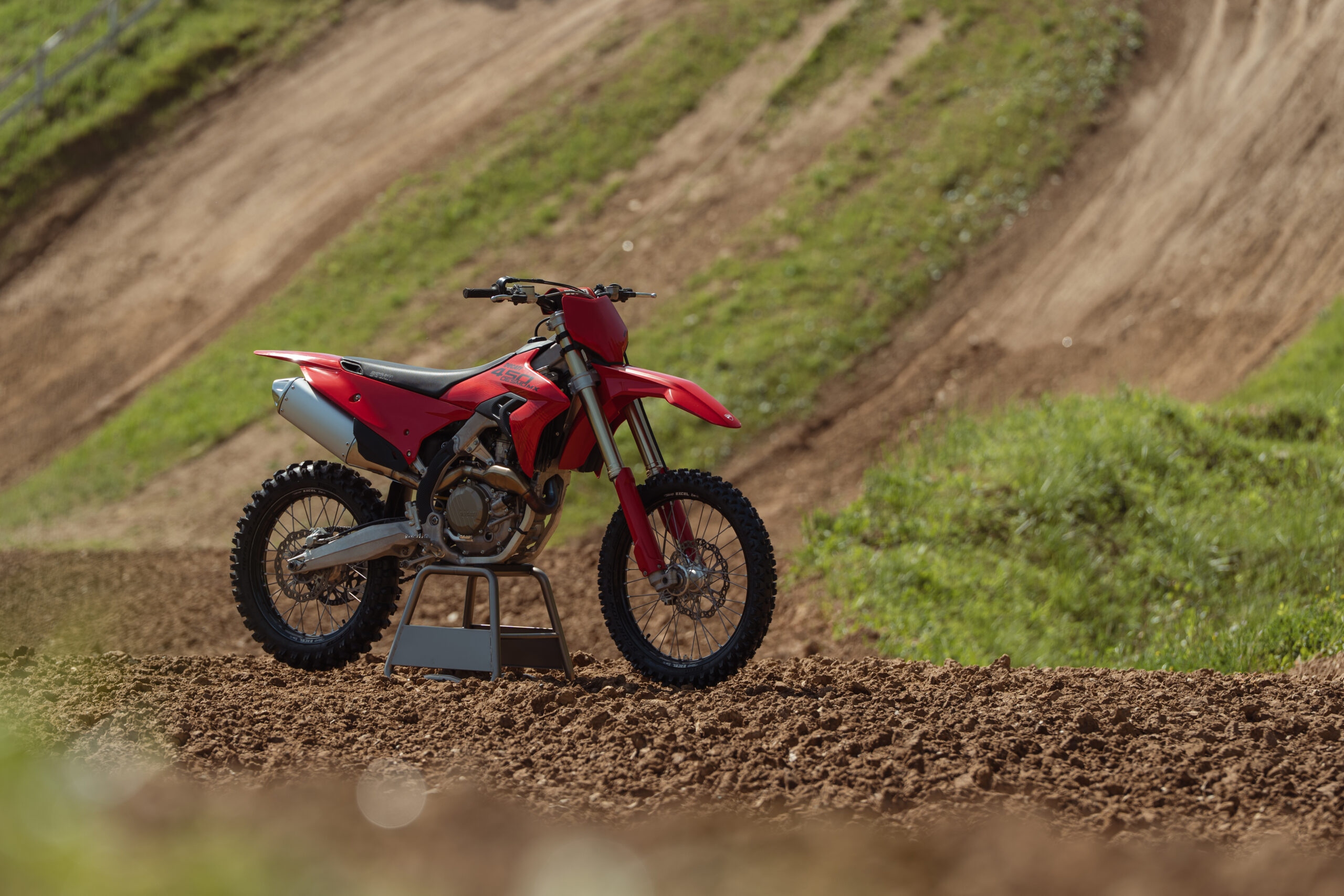 sa Desmo Ducati