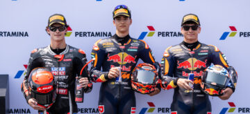 A Mandalika, Brian Uriarte (team Red Bull KTM Ajo) s&rsquo;adjuge la pole du Grand Prix d&rsquo;Indonésie en Moto3, devant le deuxième du championnat, David Almansa (team Liqui Moly Dynavolt Intact, KTM) et Alvaro Carpe (KTM Ajo); le leader du championnat Maximo Quiles (CFMOTO Aspar, KTM) a signé le sixième temps des qualifications