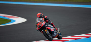 David Almansa (team Liqui Moly Dynavolt Intact, KTM, numéro 22) a pris la pole Moto3 du Grand Prix du Japon, devant Brian Uriarte (Red Bull KTM Ajo) et le coéquipier d&rsquo;Uriarte, Alvaro Carpe; le leader du mondial Maximo Quiles (CFMOTO Aspar, KTM) prend le 4ème temps de la session Q2