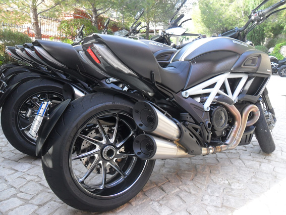 Diavel_4