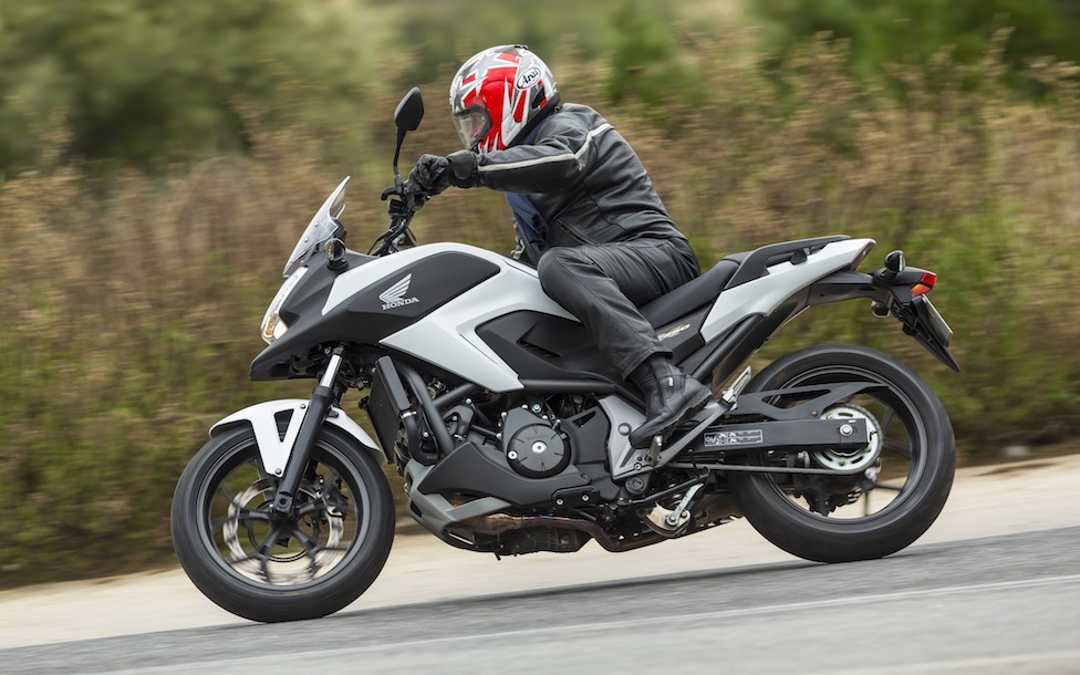 La NC 750 X est toujours une moto joueuse et agile.