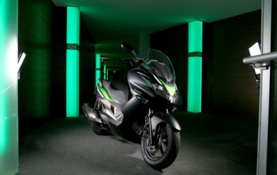 Un scooter chez les verts :: Kawasaki