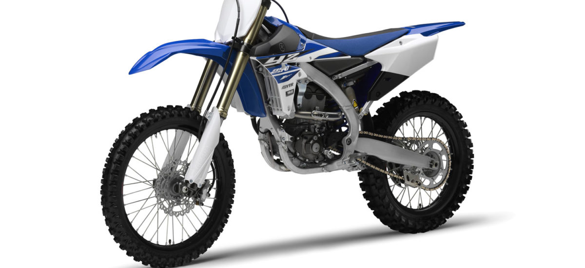 Yamaha cross: retour du 2 temps!