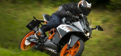 La petite sportive KTM arrive en Suisse :: En bref