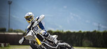 Husqvarna revient au supermoto