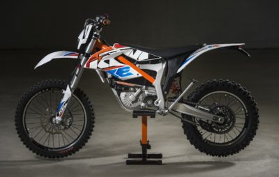 L’enduro électrique de KTM montre le bout de sa batterie :: Actu, Nouveautés 2015, Test motos