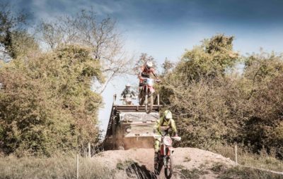 Des pros et des amateurs sur 8 km d’enduro et de cross :: En bref, Vidéo