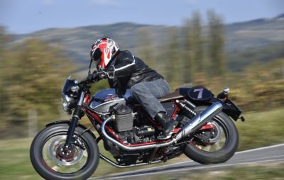 Les Guzzi V7 II au même prix que les V7 2014 :: Actu, Test motos