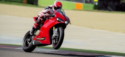 La Ducati Panigale atteindra 205 chevaux en 2015 :: Actu, Nouveautés 2015, Test motos