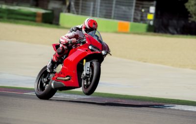 La Ducati Panigale atteindra 205 chevaux en 2015 :: Actu, Nouveautés 2015, Test motos