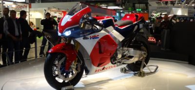 Deux alléchants prototypes chez Honda, un pour le circuit, et un pour la piste :: Actu, Nouveautés 2015, Test motos