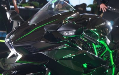 Le Salon de Milan (EICMA 2014) en quelques images: Kawasaki, Triumph, BMW, Piaggio… :: Actu, Nouveautés 2015, Test motos, Tests scooters