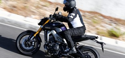 Pour guérir les à-coups des MT-09, une mise à jour 2015 :: Actu, Test motos