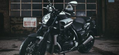 Le prix de la VMAX baisse fortement, et une version Carbon arrive :: Actu, Nouveautés 2015, Test motos