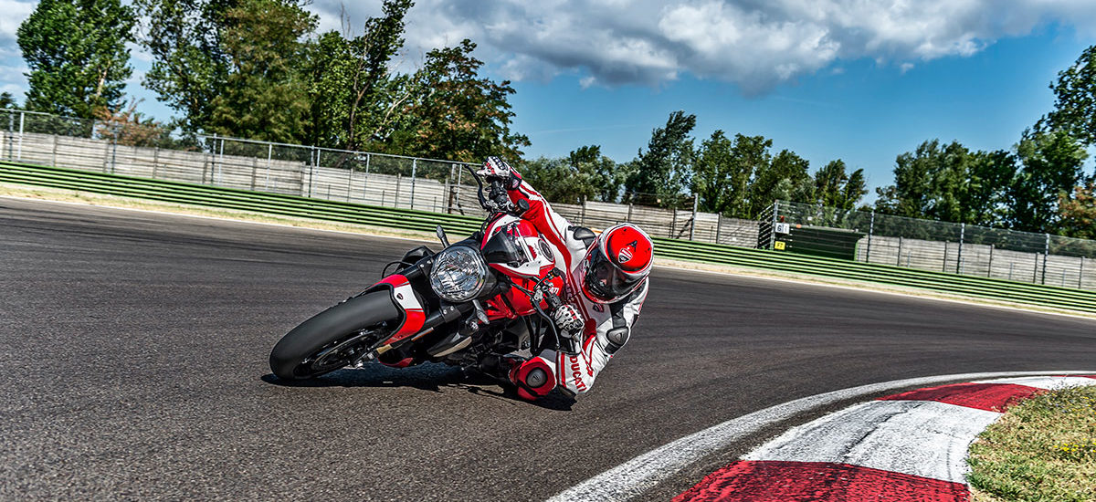Ducati Monster 1200 R – Une naked à la chasse aux chronos