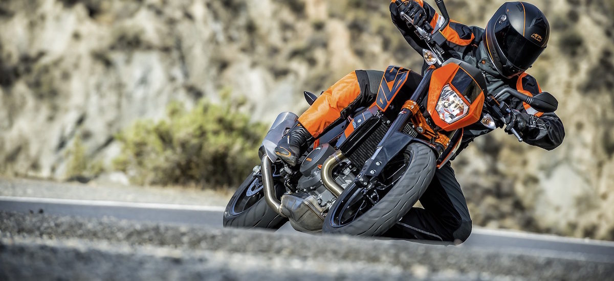 La KTM 690 Duke s’adoucit, enfin façon de parler…