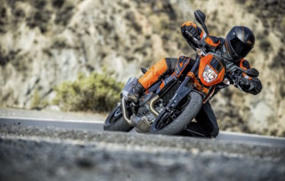 La KTM 690 Duke s’adoucit, enfin façon de parler… :: Actu, Nouveautés 2016, Test motos