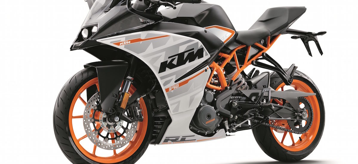 En catimini, KTM renforce sa petite sportive RC 390