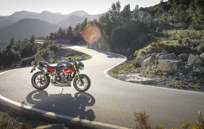 Triumph – Gros coup de modernité pour l’icône Speed Triple :: Triumph