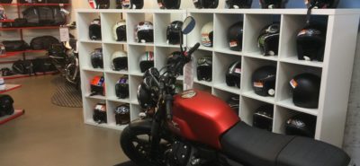 Piaggio, Vespa, Aprilia et Moto Guzzi bientôt chez le même importateur suisse :: Actu, Test motos