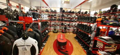 Un deuxième magasin Dafy en Suisse, chez Moto Boutique Coulon (NE) :: Actu, Test équipements, Tests casques