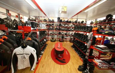 Un deuxième magasin Dafy en Suisse, chez Moto Boutique Coulon (NE) :: Actu, Test équipements, Tests casques