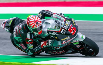 Et un salto de plus pour Zarco. Lüthi n’a pu que regarder… Frustrant! :: Moto2 Mugello