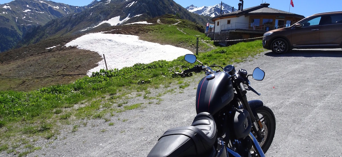 Un Roadster à l’attaque des cols