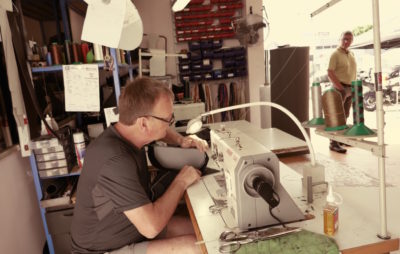 Jean-Marc Briant, le seigneur de la selle au travail :: Artisan