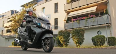 Le Burgman 400, canapé automatique sur deux roues :: Suzuki