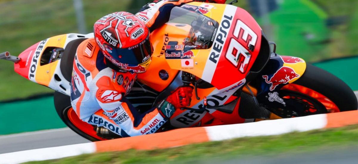 Aux essais, Marquez défie la gravité, et Iannone, de peu