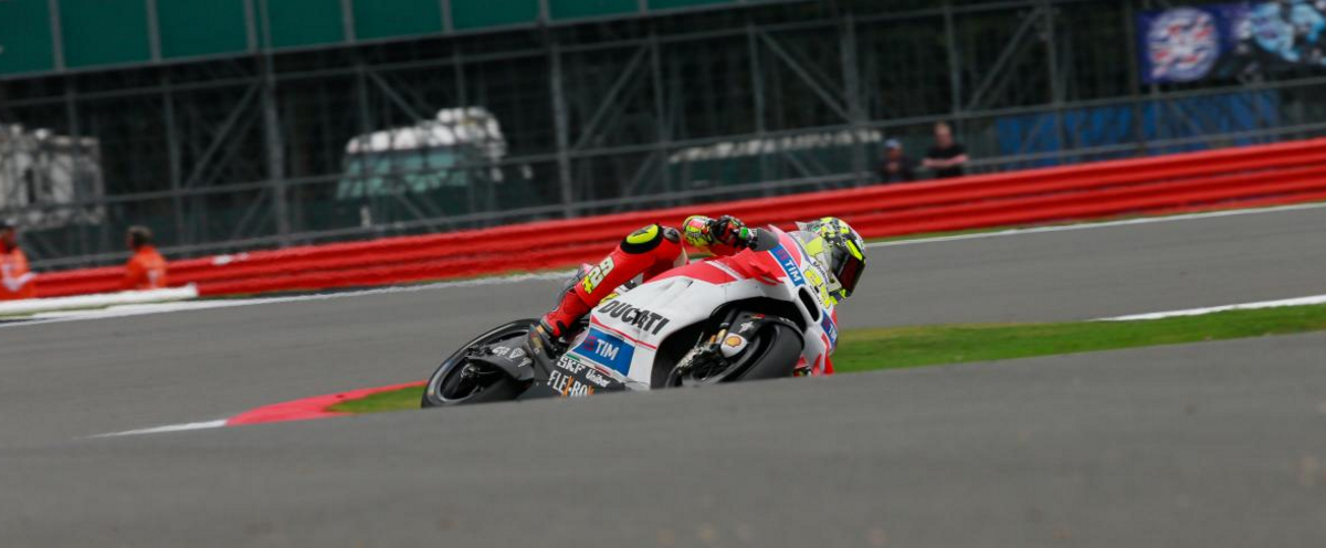 Andrea Iannone au top vendredi à Silverstone