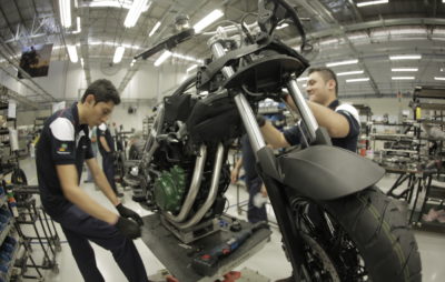 A Manaus, la première usine 100% BMW hors d’Allemagne :: Industrie motocycliste