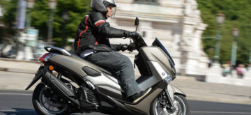 Le NMAX a rejoint la Vespa Primavera et le PCX en 2016