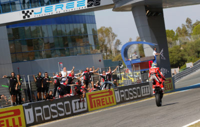 Chaz Davies imbattable à Jerez, devant les Kawasaki :: World Superbike