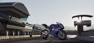 Yamaha persiste et signe avec une nouvelle Remarquable R6 :: Nouveauté 2017