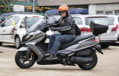 Le Kymco Downtown 350, un GT multi-usages :: Kymco