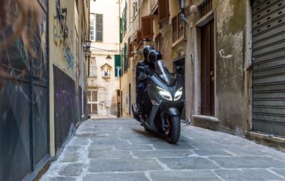 Le Burgman 400, père de tous les maxi-scooters, remis à jour :: Nouveautés 2017