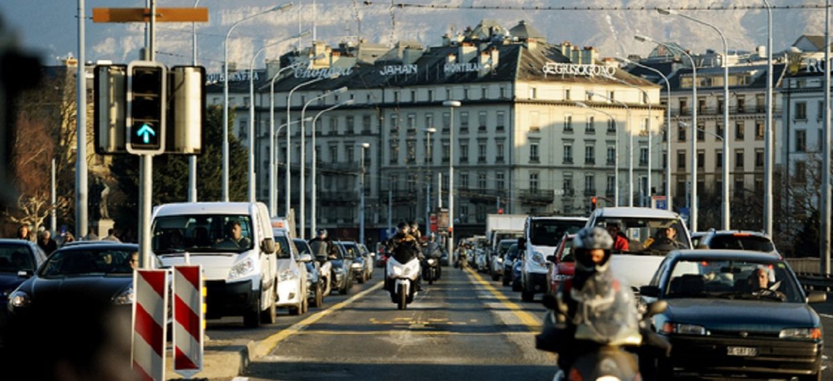 Grosse volée d’amendes pour les motos et les scooters à Genève