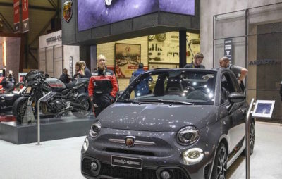 Les motos se fraient une (petite) place au Salon de l’Auto :: Exposition