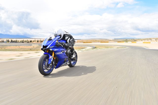Yamaha R6