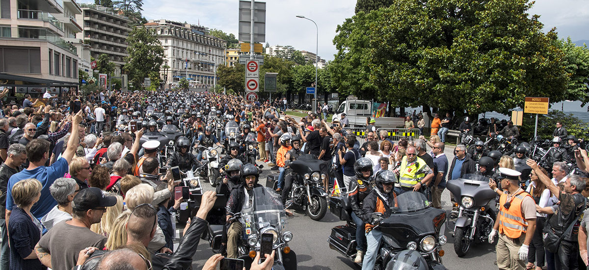 Quel succès! 100 000 visiteurs et 30 000 motos