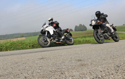 L’Autrichienne baroudeuse (1090 Adventure) contre l’Italienne bon chic bon genre (Multistrada 950) :: Comparo KTM - Ducati