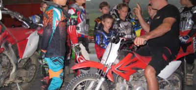 Le motocross, bon pour les enfants, nous avons testé à Moudon :: Formation